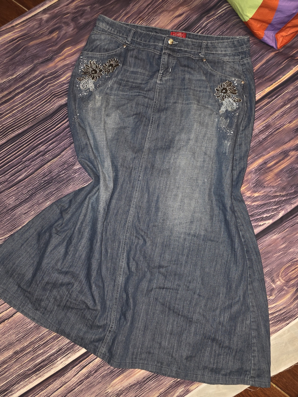 Y2k Vintage Embrodered Dark Blue Embroidered Plus Sz Denim Maxi Skirt - Style J